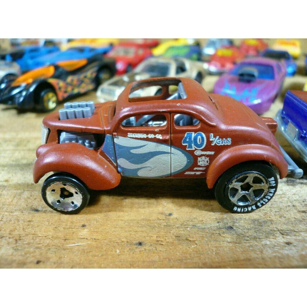 Lot of 29 Hot Wheels Toy Cars Trucks